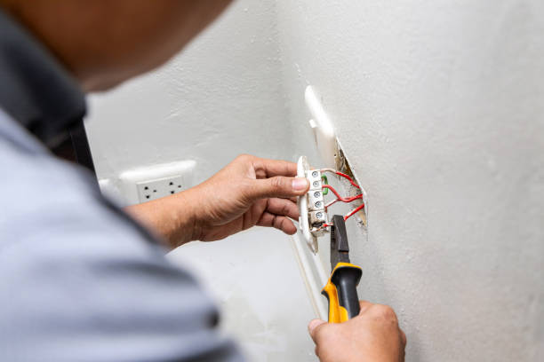 Best Local Electrician Companies  in Pinebluff, NC